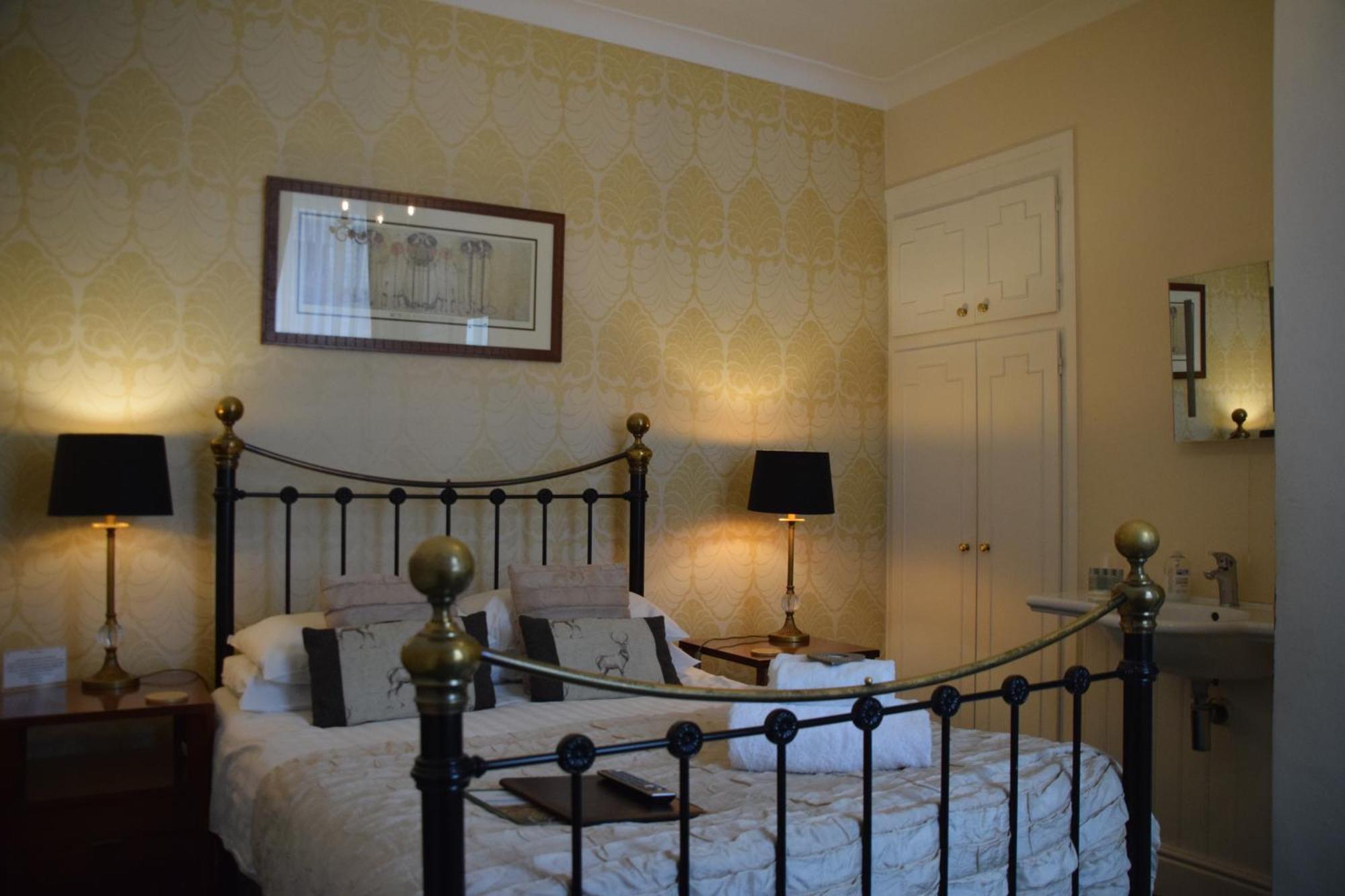 Arden House Hotel Харогейт Екстериор снимка