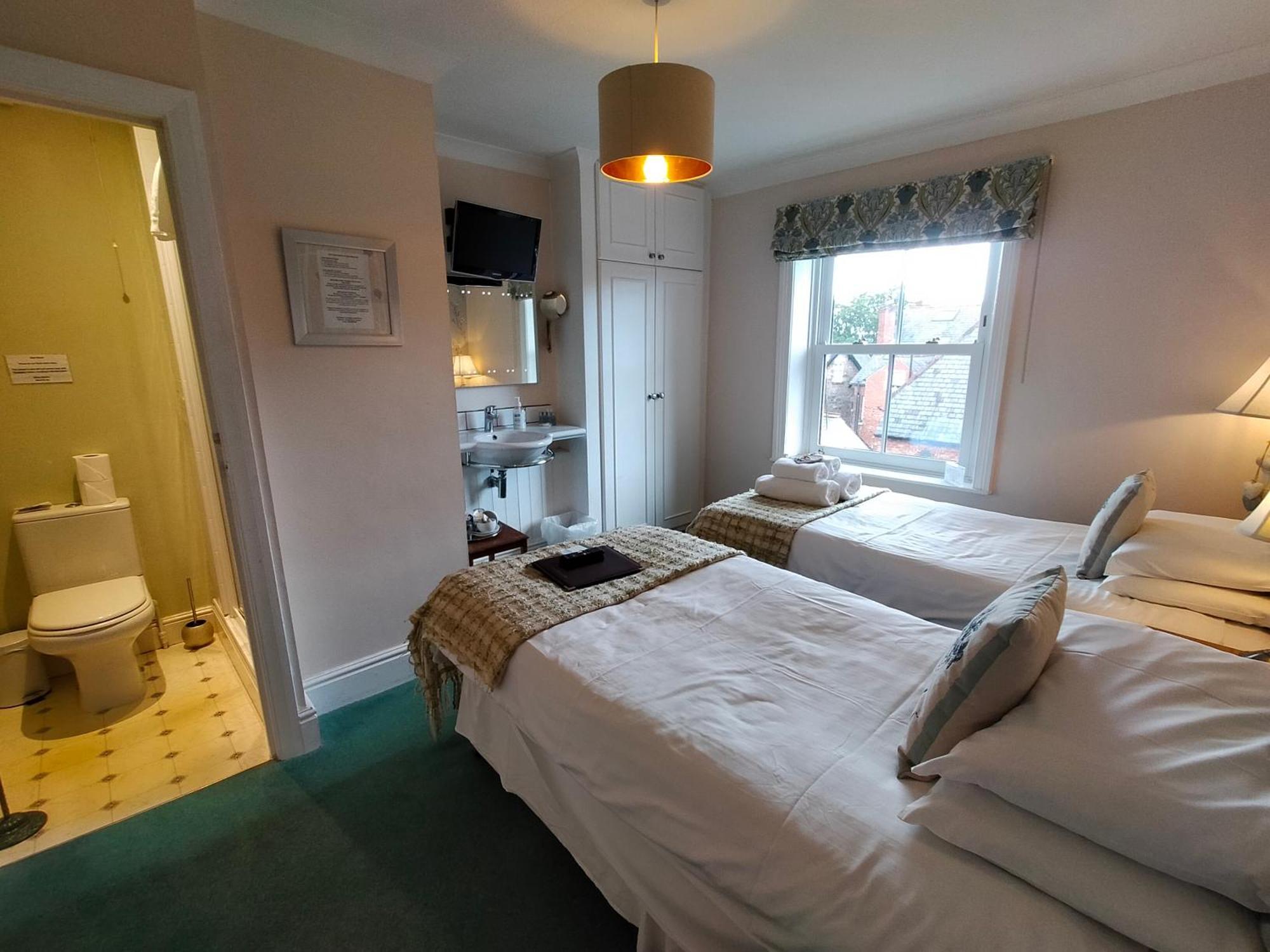 Arden House Hotel Харогейт Екстериор снимка