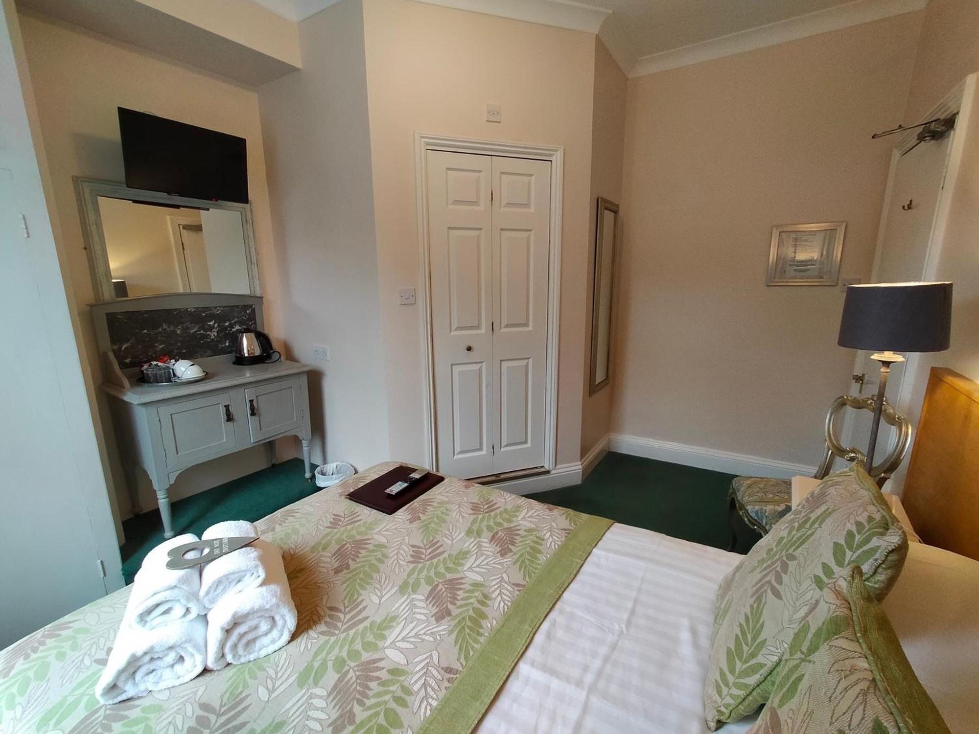 Arden House Hotel Харогейт Екстериор снимка