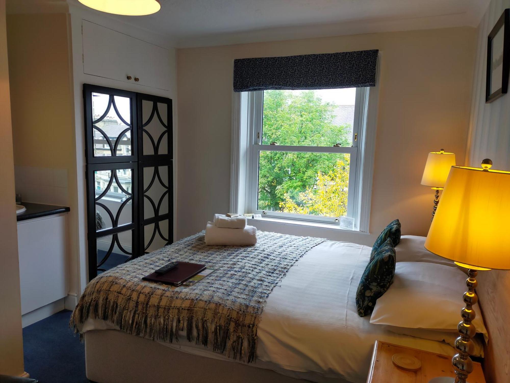 Arden House Hotel Харогейт Екстериор снимка
