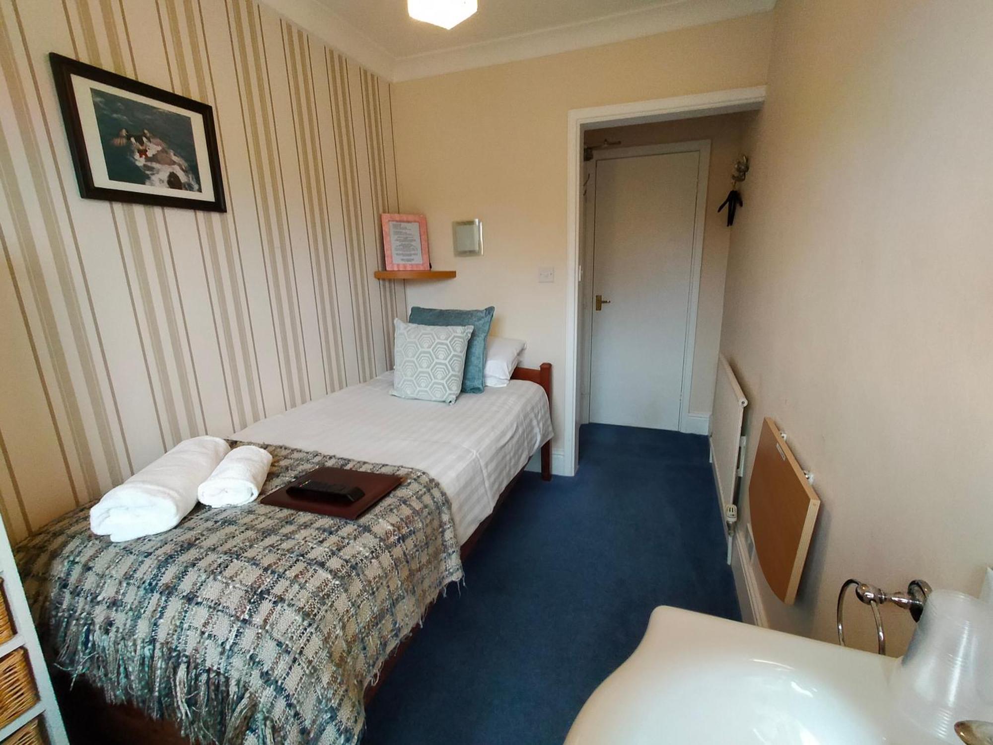 Arden House Hotel Харогейт Екстериор снимка