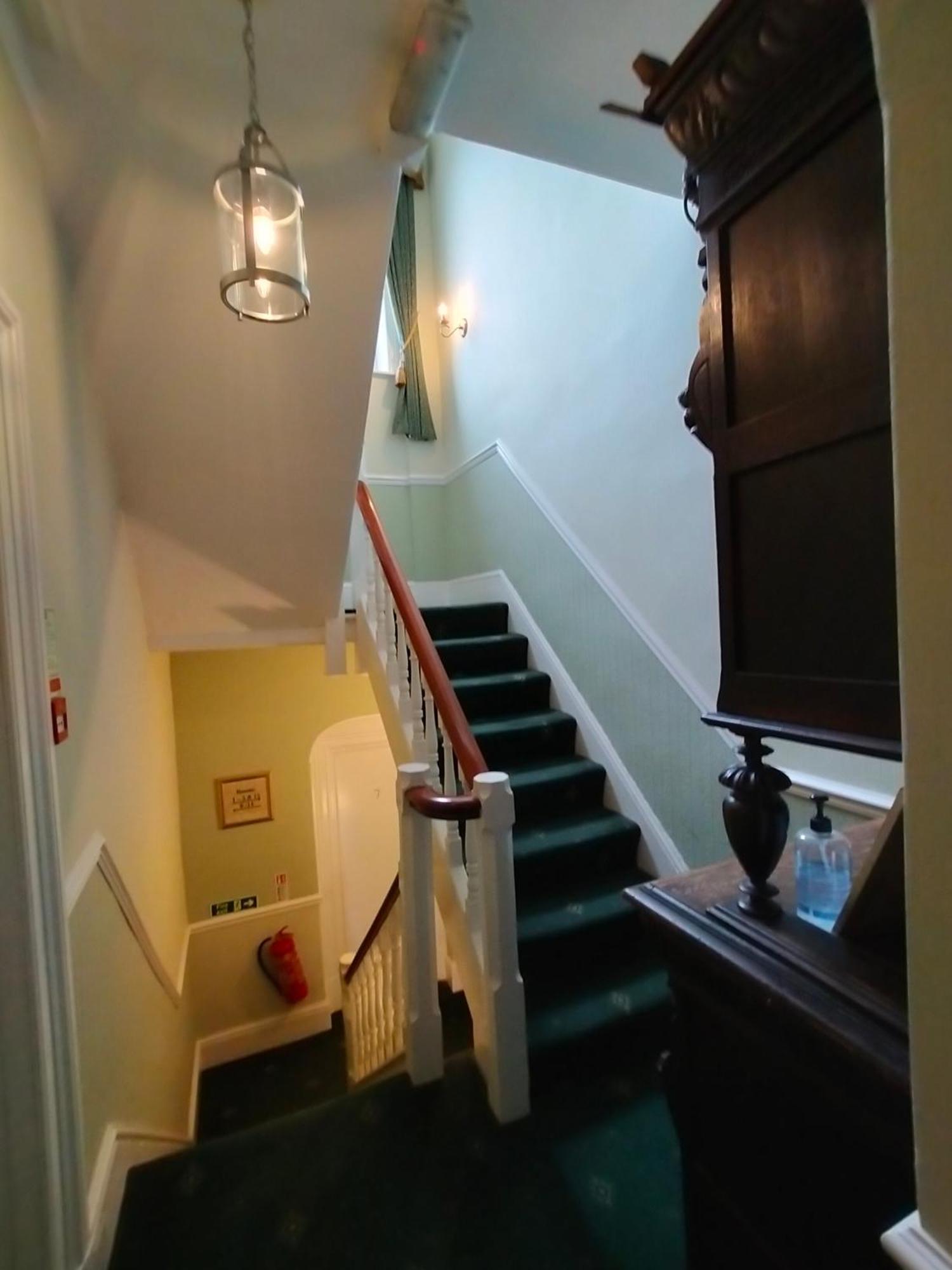 Arden House Hotel Харогейт Екстериор снимка